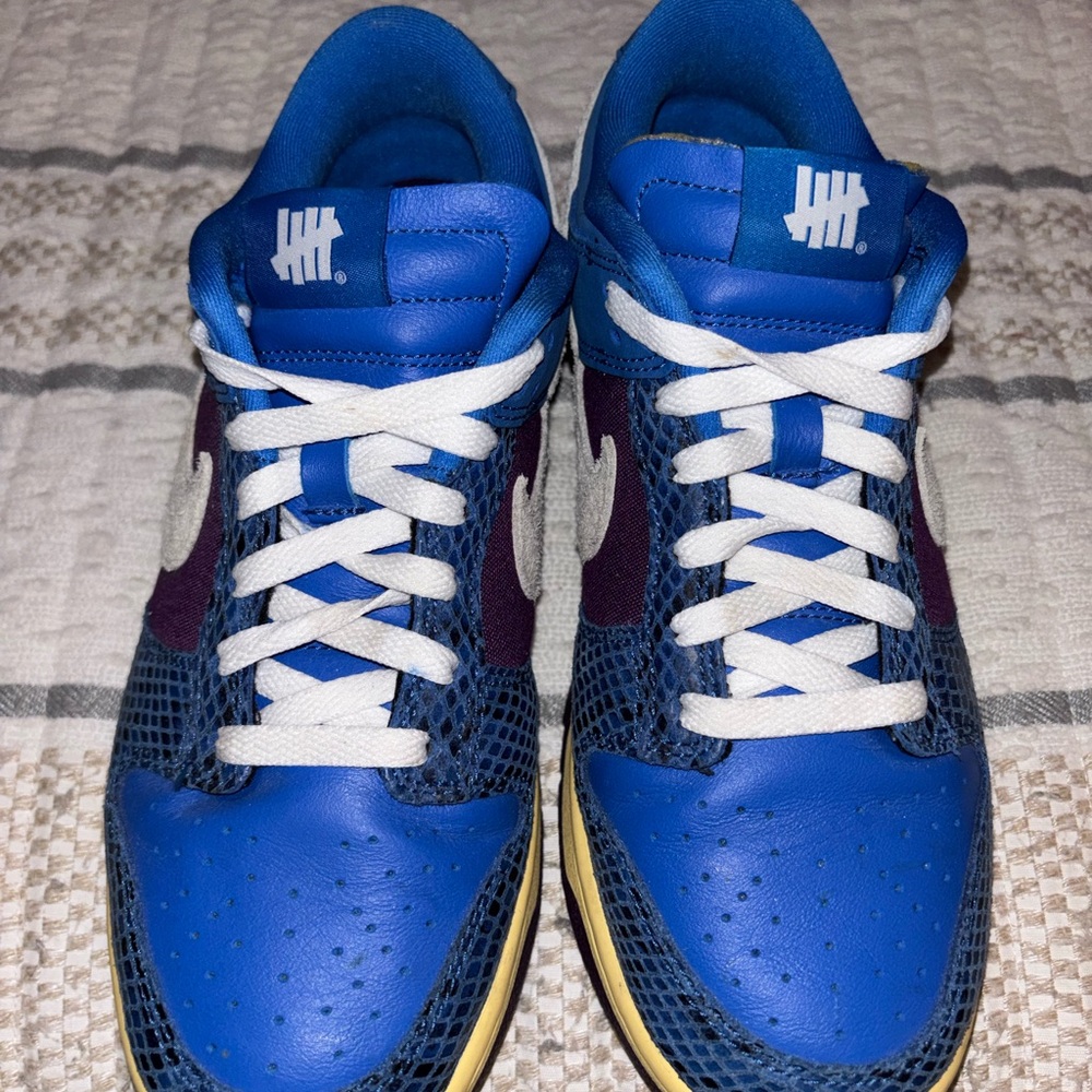 Women’s “5 on it” AF1s